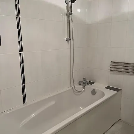 Laurymoor - Normandie * Acquigny