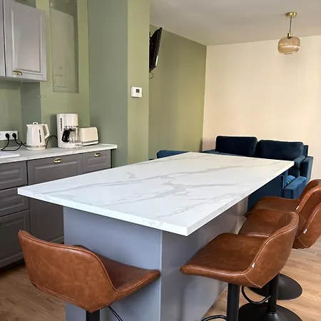 Laurymoor - Normandie 度假居 *